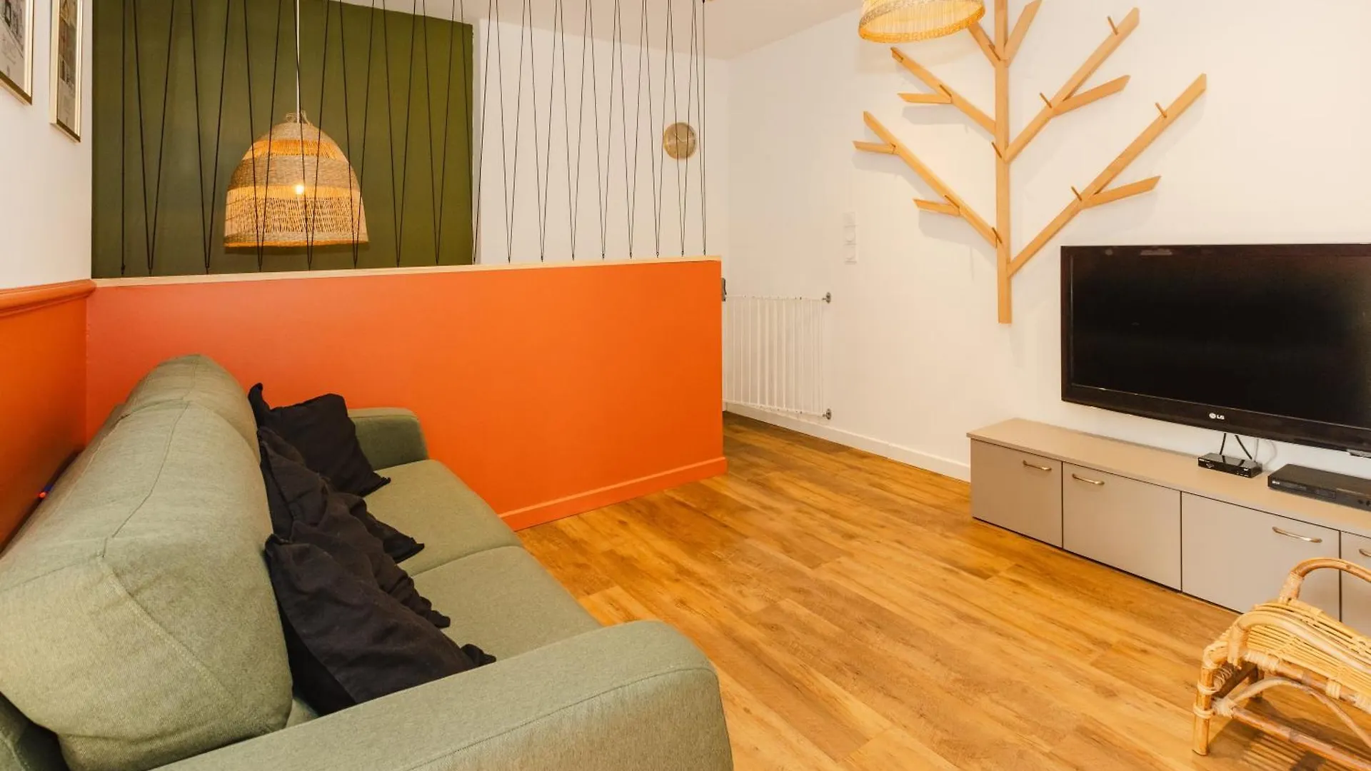 Le Loft Black Wood - Piscine Prive Et Grande Terrasse A 20 Min De Rennes Pace  Holiday home