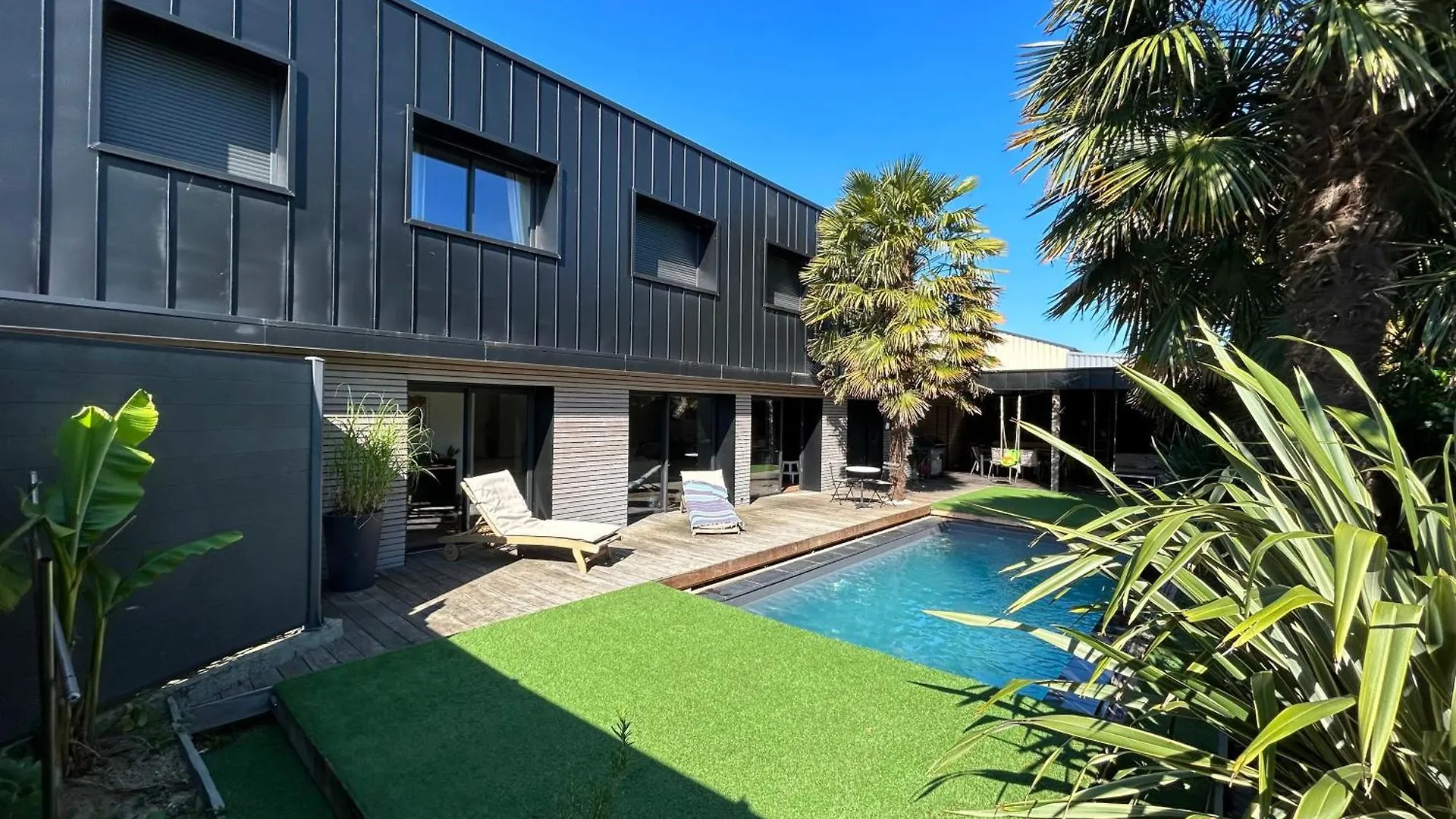 Le Loft Black Wood - Piscine Prive Et Grande Terrasse A 20 Min De Rennes Pace