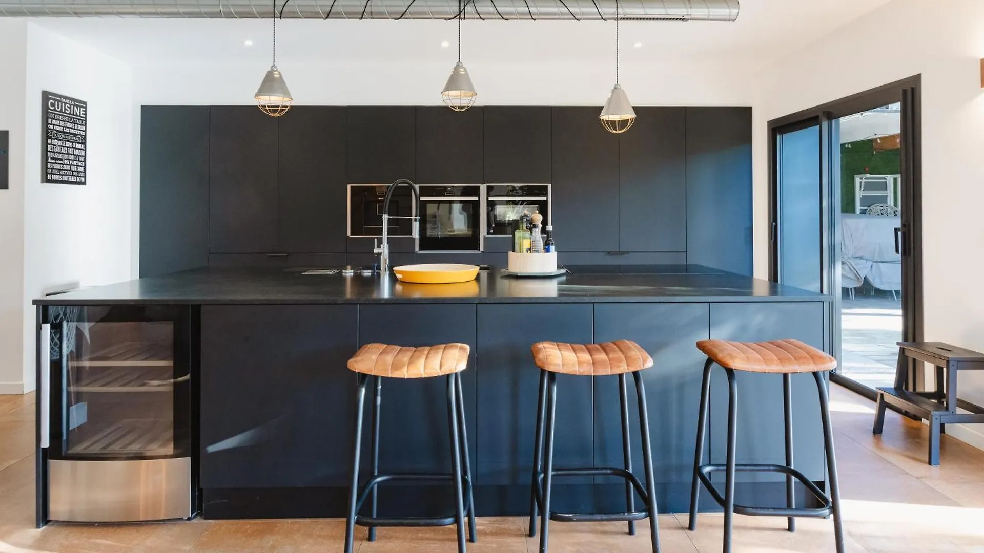 Le Loft Black Wood - Piscine Prive Et Grande Terrasse A 20 Min De Rennes Pacé Francie