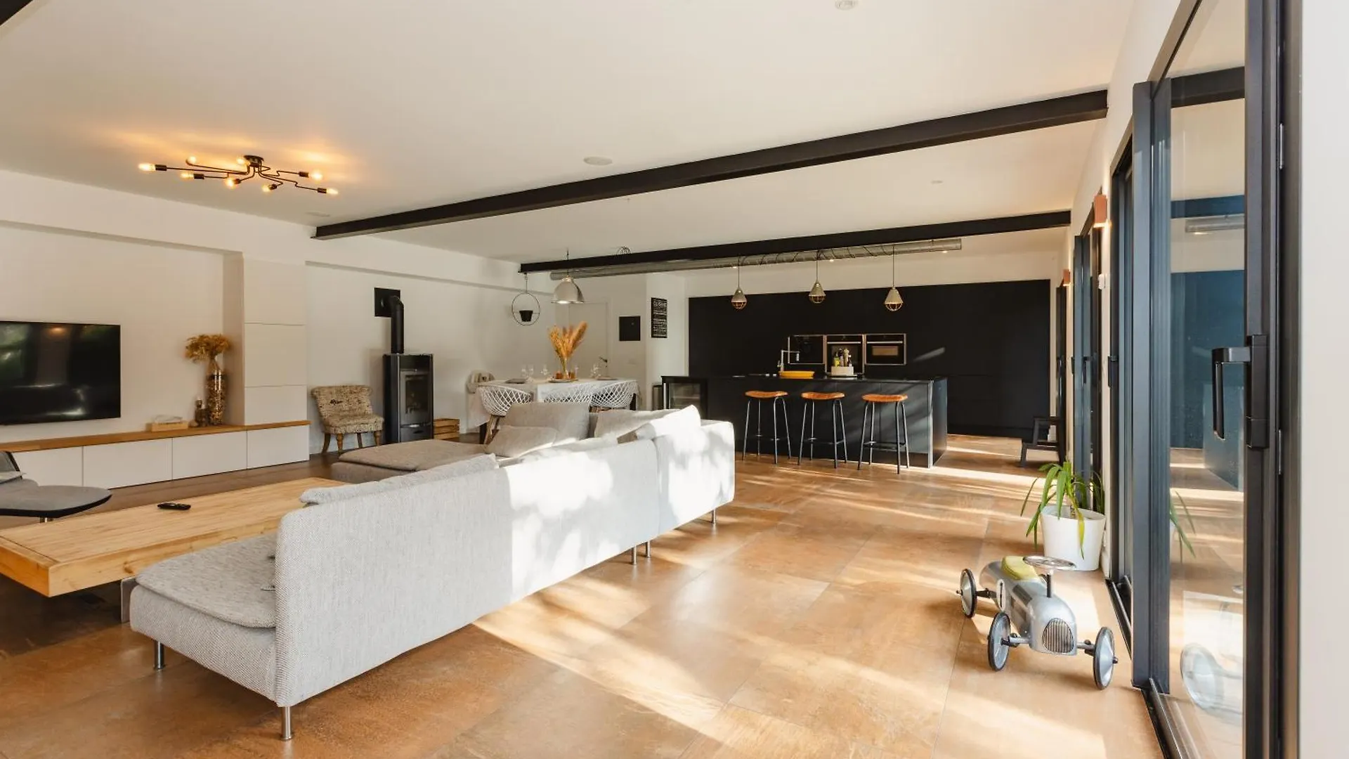 Le Loft Black Wood - Piscine Prive Et Grande Terrasse A 20 Min De Rennes Pacé Prázdninový dům